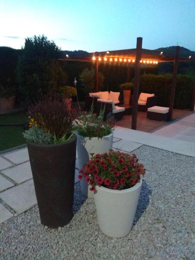 Lobeal Appartement Auriol Buitenkant foto
